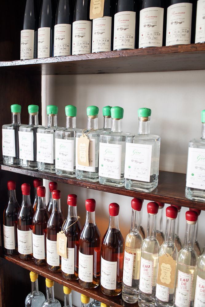 Food from Strickland Hollow Tasting Room & Bottle Shop