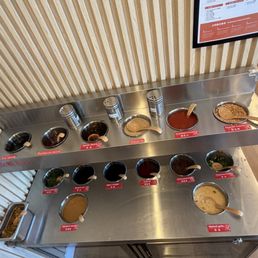 Sauce bar