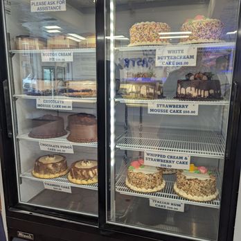 Mike's Pastry - Bakeries Near Me - Boston, Massachusetts Mike's Pastry - Bakeries Near Me - Boston, Massachusetts