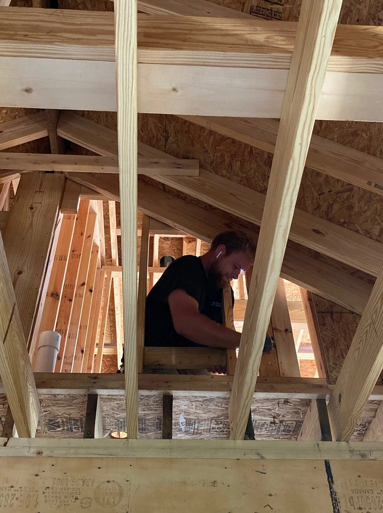 Slide of Snappy Services