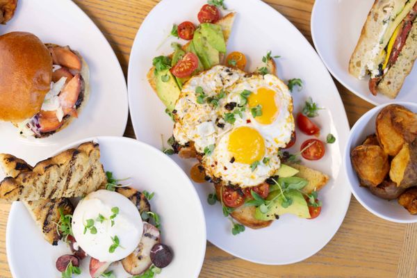 Taste Community Restaurant by null