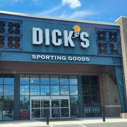 DICK'S Sporting Goods
