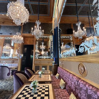Café Lapérouse Concorde - Inside - Restaurants Near Me - Paris