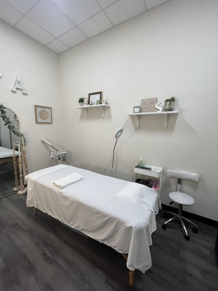 The Esthetics Suite Logo