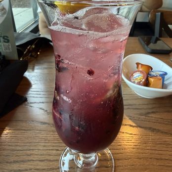 Another Broken Egg Cafe - Blackberry Smash Mocktail - Breakfast & Brunch Near Me - Concord, North Carolina