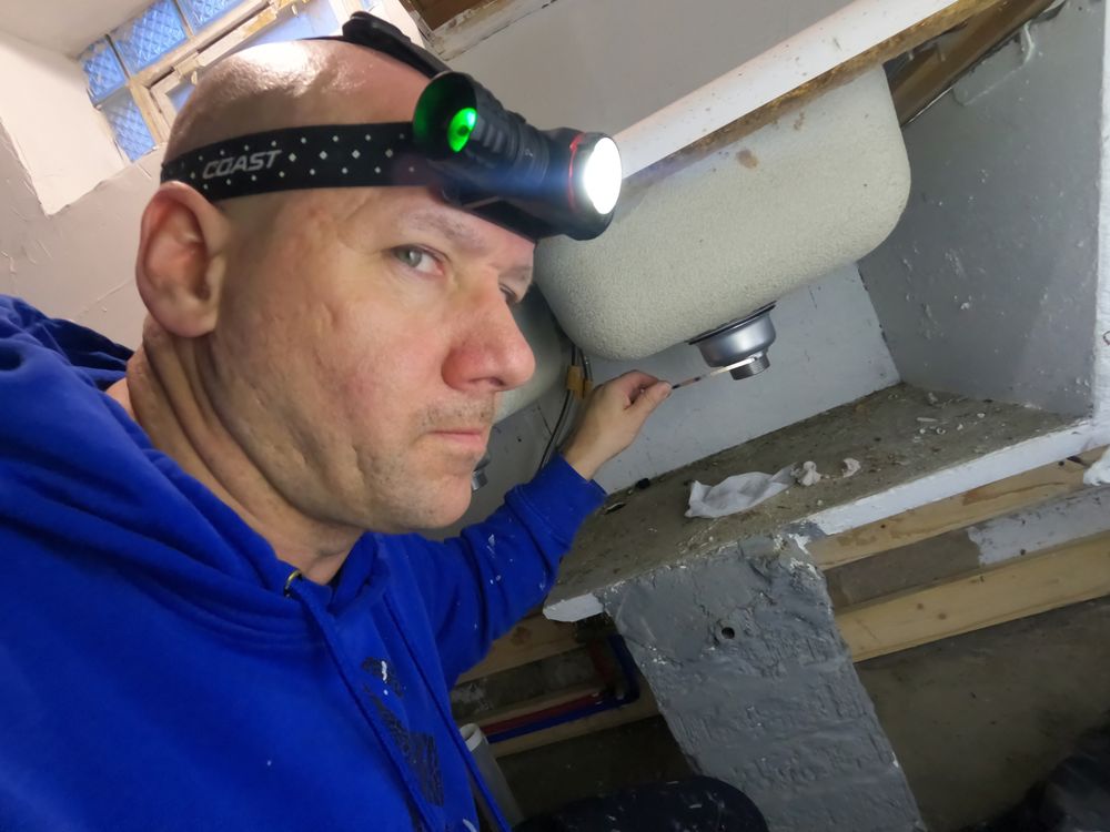 Slide of Cronos Renovations