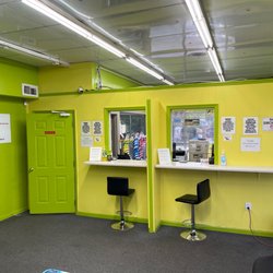 Sam Cash Car Rental - Customer Reception Area