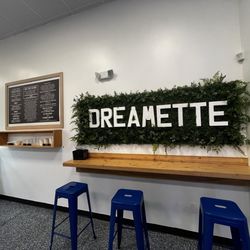 Dreamette Aberdeen - Menu/more seating