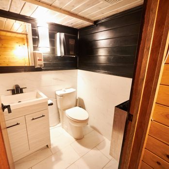 Castle Mountain Chalets - General Store - Hotels Near Me - Banff, Alberta