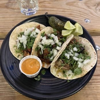 Federal Galley - Grilled chicken, carnitas, and carne asada tacos - New American Near Me - Pittsburgh, Pennsylvania Federal Galley - Grilled chicken, carnitas, and carne asada tacos - New American Near Me - Pittsburgh, Pennsylvania