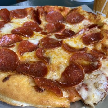 Peppermill - Pepperoni and extra cheese - Seafood Near Me - Limerick, Maine