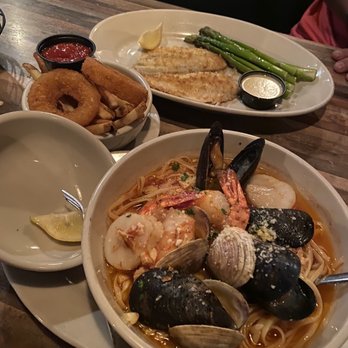 Mr Big Fish - Red snapper and seafood carbinato get two thumbs up - Seafood Near Me - Naples, Florida Mr Big Fish - Red snapper and seafood carbinato get two thumbs up - Seafood Near Me - Naples, Florida