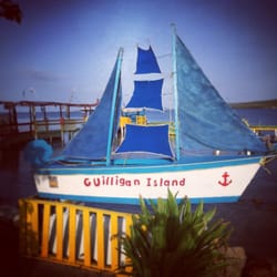 Guilligan Island - Entrance to the pier for the ferry