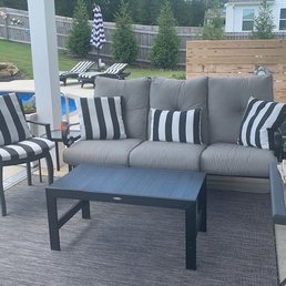 Comfy couch Comfy couch