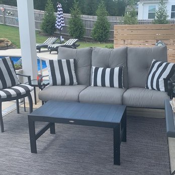 VIRIDIEN Patio + Fireplace - Comfy couch - Outdoor Furniture Stores Near Me - Greenville, South Carolina VIRIDIEN Patio + Fireplace - Comfy couch - Outdoor Furniture Stores Near Me - Greenville, South Carolina