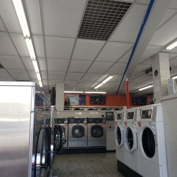Wash Time Laundry - Inside - Laundry Services Near Me - Los Angeles, California Wash Time Laundry - Inside - Laundry Services Near Me - Los Angeles, California