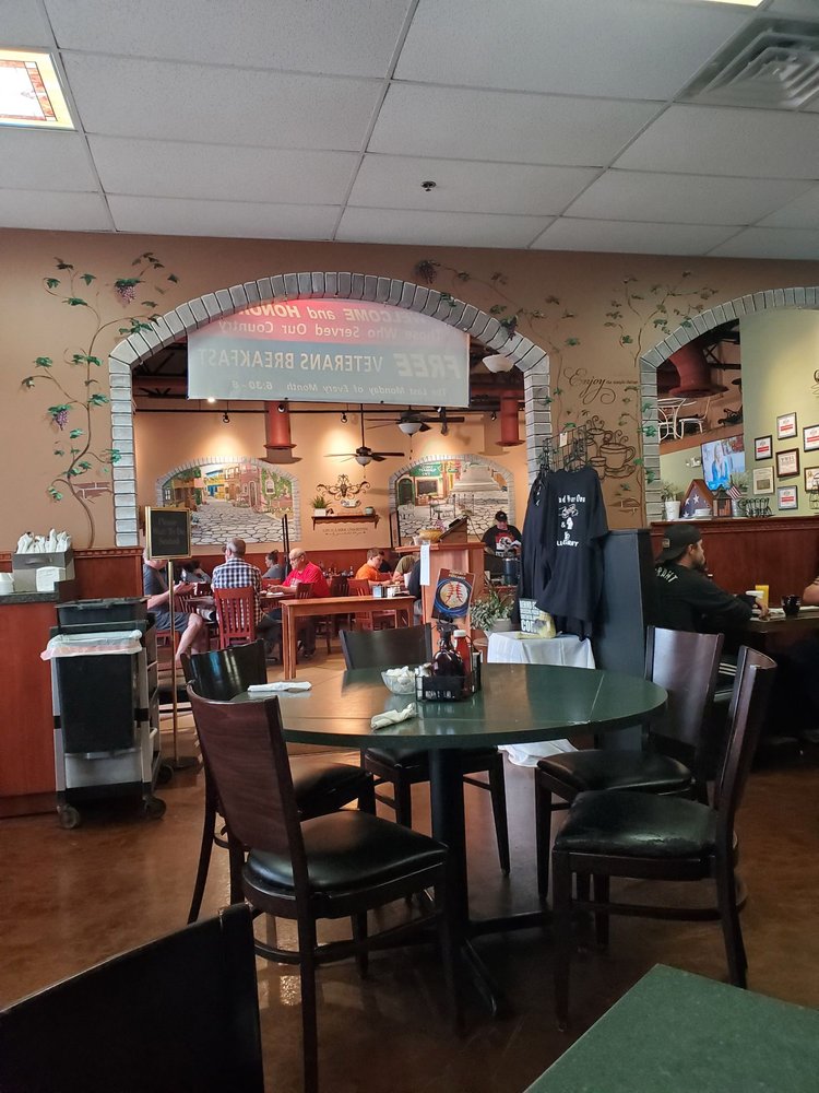 Gina’s Teardrop Cafe