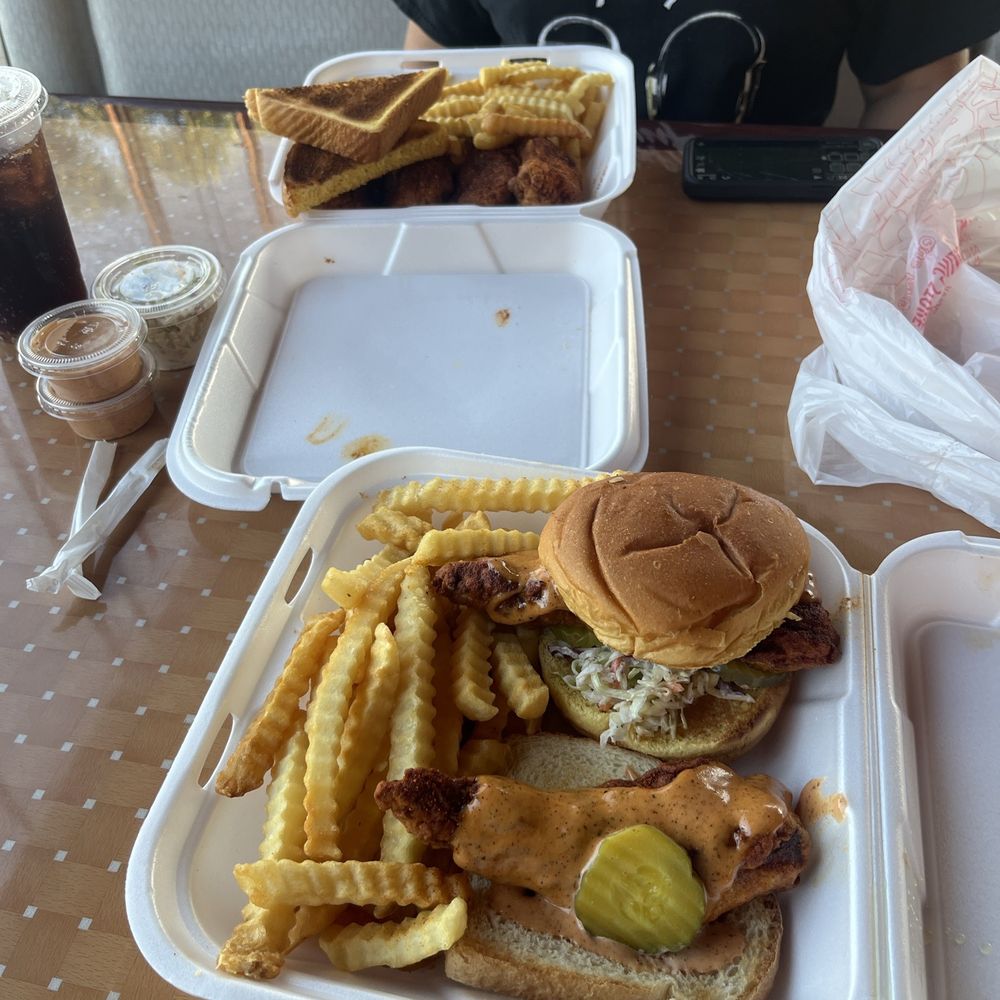 Hotbox Chicken - An original 4 piece and a combo 3 (sandwich and strip) w/ OMG level spice. - Halal Near Me - Anaheim, California