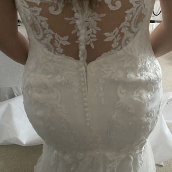 Brilliant Bridal - Bulging/bunching of fabric - Bridal Near Me - Las Vegas, Nevada