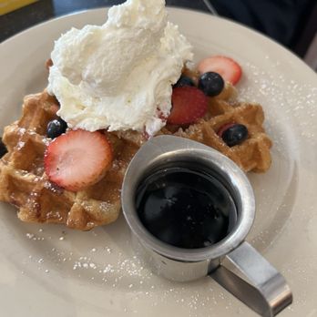 The Monument Café - Pearl Sugar Waffles - American Near Me - Georgetown, Texas