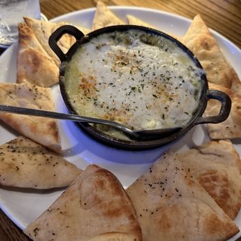 Taffer's Tavern Alpharetta - Spinach Artichoke Dip - New American Near Me - Alpharetta, Georgia Taffer's Tavern Alpharetta - Spinach Artichoke Dip - New American Near Me - Alpharetta, Georgia