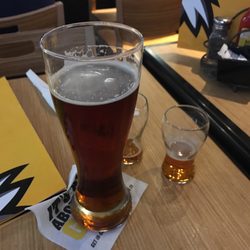 Buffalo Wild Wings - Good variety of local draft beers.