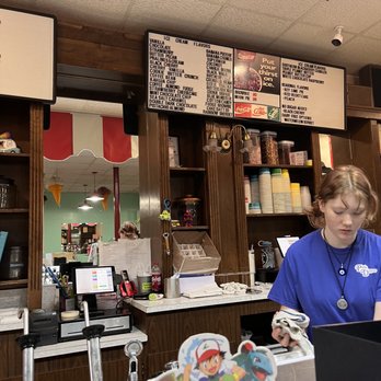 Pink Dipper - Flavors - Ice Cream & Frozen Yogurt Near Me - North Augusta, South Carolina Pink Dipper - Flavors - Ice Cream & Frozen Yogurt Near Me - North Augusta, South Carolina