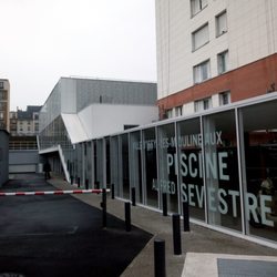 Piscine Alfred Sevestre - Outside view