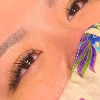 Deka Lash - Natural look doll style - Eyelash Service Near Me - Sterling, Virginia