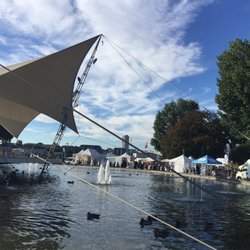 Fischmarkt am Tanzbrunnen