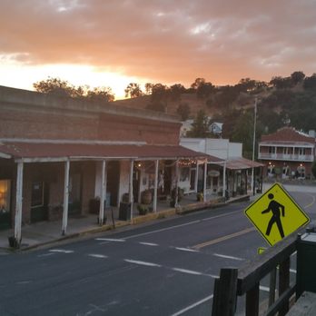 Imperial Hotel - Hotels & Travel Near Me - Amador City, California Imperial Hotel - Hotels & Travel Near Me - Amador City, California