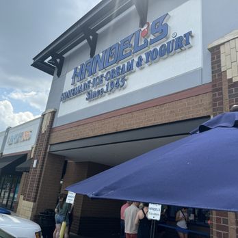 Handel's Homemade Ice Cream - Ice Cream & Frozen Yogurt Near Me - Carmel, Indiana