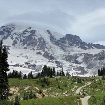 Henry M Jackson Memorial Visitor Center - Mt. Rainier - Visitor Centers Near Me - WA, Washington