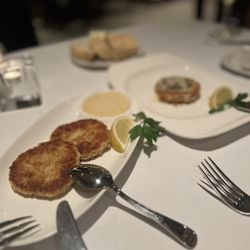 Bricks Restaurant & Wine Bar - Crab cakes and a special appetizer of abalone