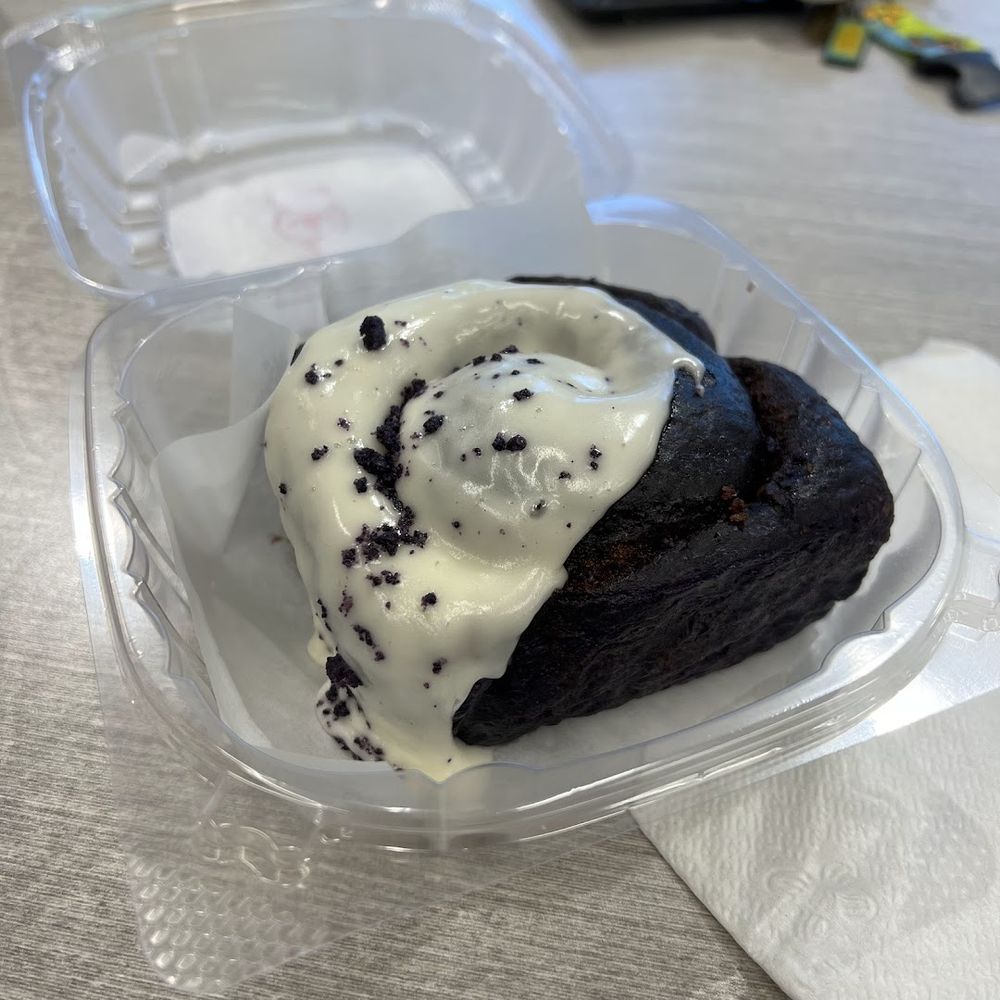 Donutste Doughnuts - ube roll - Donuts Near Me - Lake Mary, Florida Donutste Doughnuts - ube roll - Donuts Near Me - Lake Mary, Florida