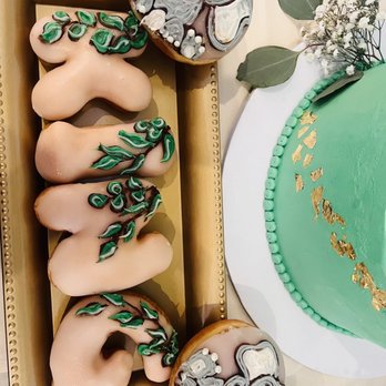 Dream Donuts - Donuts Near Me - Clovis, California Dream Donuts - Donuts Near Me - Clovis, California