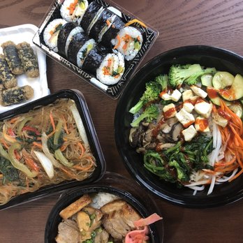 H Mart - We tried several deli items during lunch time on a Sunday. Seaweed rolls, japchae, tofu bibimbap, and kimbap. - International Grocery Near Me - Portland, Oregon