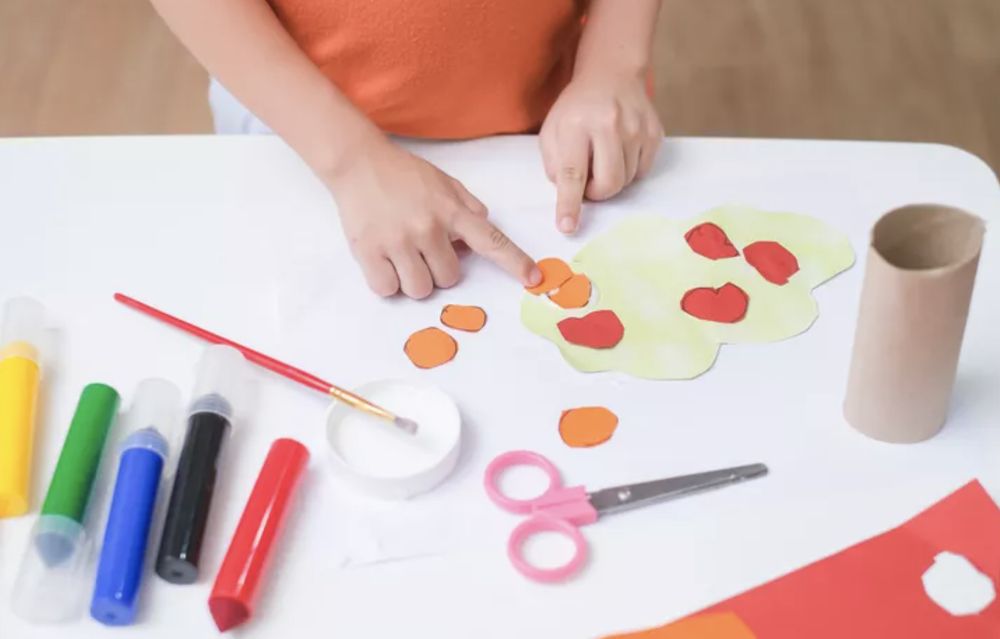 Vee's Shining Star Preschool - childcare center in Memphis, TN