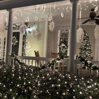 Christmas Town USA - Real snowflakes hand made - Local Flavor Near Me - McAdenville, North Carolina Christmas Town USA - Real snowflakes hand made - Local Flavor Near Me - McAdenville, North Carolina