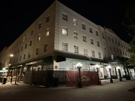 Sisters Grimm Ghost Tours & Oddities Parlor by null