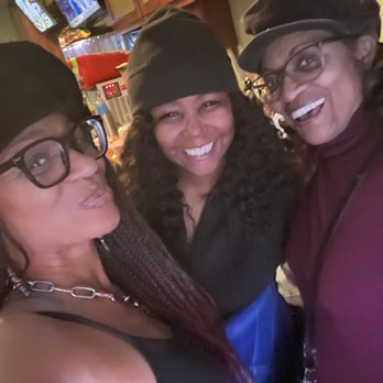 Garfield's 502 - The Ladies - Jazz & Blues Near Me - Milwaukee, Wisconsin