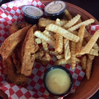 Fumbles Bar & Grill - Chicken strips and fries - Sports Bars Near Me - Shreveport, Louisiana