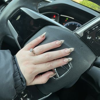 Picasso Nail And Spa - Nail Salons Near Me - Benicia, California