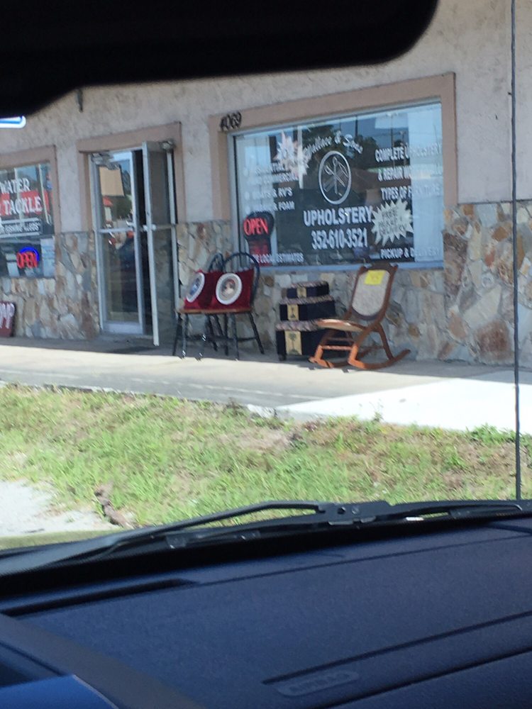 WALLACE AND SONS UPHOLSTERY Updated September 2024 4069 S Suncoast