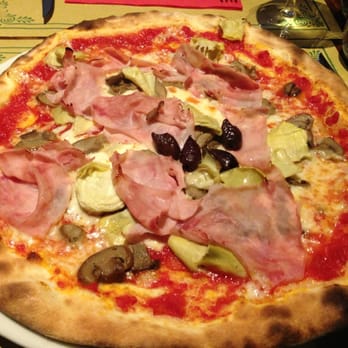 Da Mamo - Mushroom, prosciutto and artichoke - Italian Near Me - Venezia, VE Da Mamo - Mushroom, prosciutto and artichoke - Italian Near Me - Venezia, VE