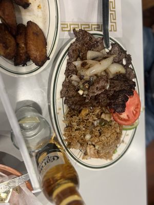 El Pabellon De Oro by null