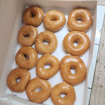Krispy Kreme - Original glazed... why do they look like that?!?!?! - Donuts Near Me - Los Angeles, California