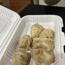 momos