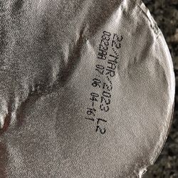 ALDI - Foil from another top.