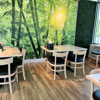 Eurasian Bistro - More interior and seating - Vietnamese Near Me - Pensacola, Florida